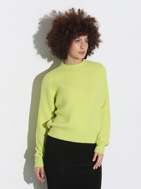 Solid color sweater - 6