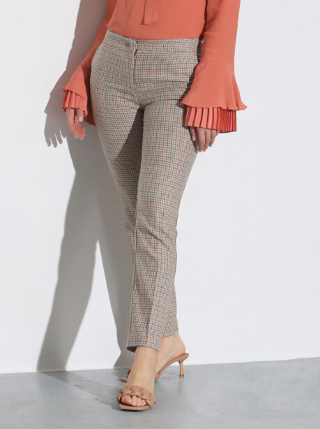 Check patterned wool trousers - 6