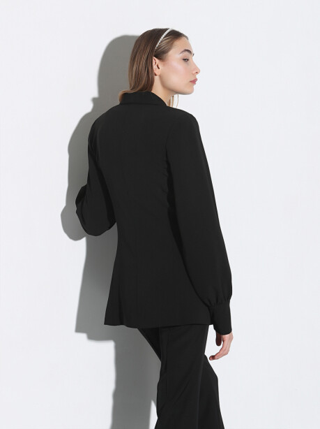 Two-button blazer with soft sleeves - 6
