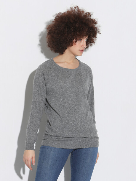 Crewneck sweater in merino wool and cashmere blend - 5