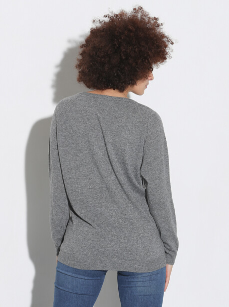 Crewneck sweater in merino wool and cashmere blend - 6
