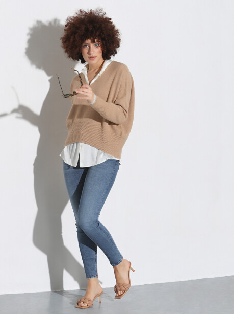 Box model V-neck sweater - 3