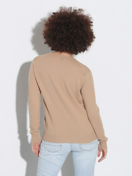 V-neck sweater in mixed wool and cashmere - 6