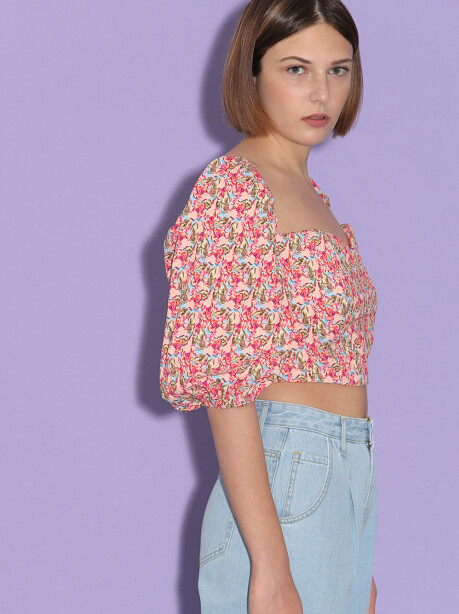 Crop-top fantasia floreale - 5