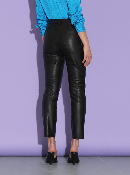 Skinny leather effect trousers - 3