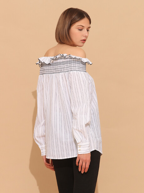 Off-shoulder striped blouse - 2