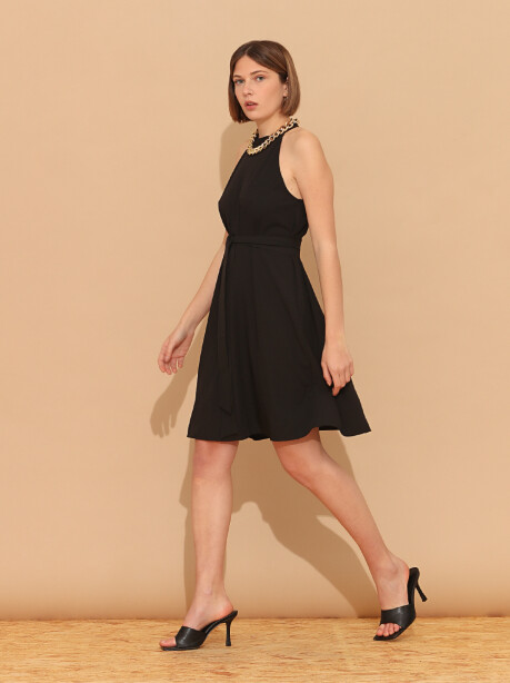 Halter dress with chain - 6