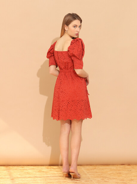 Dress in openwork macramé lace - 3