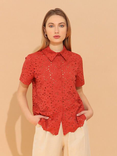 Perforated macramé lace shirt - 5