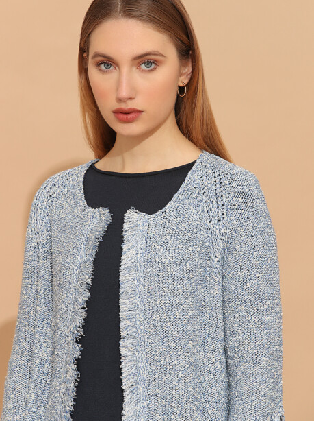Chanel-model cardigan with patterned thread - 6