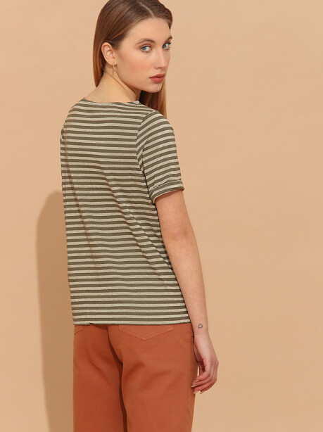 Striped boat neck sweater - 4