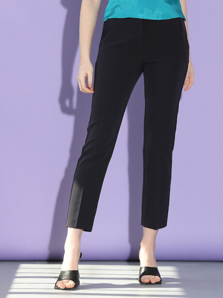 Cigarette-fit trousers with scuba effect - 1
