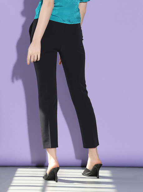 Cigarette-fit trousers with scuba effect - 2