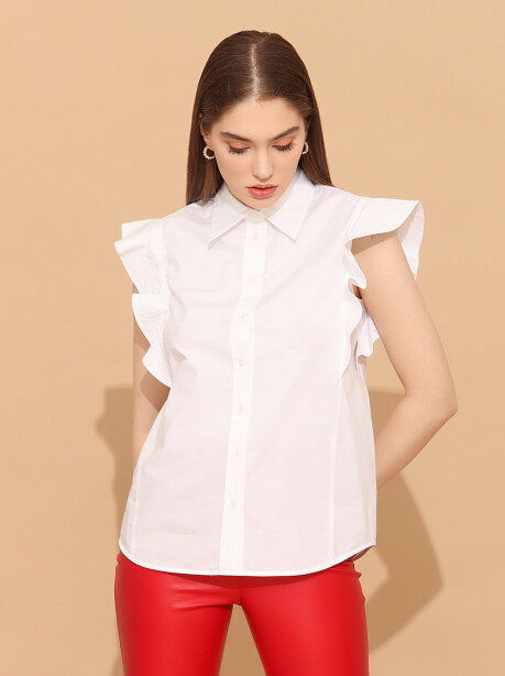 Sleeveless shirt with ruffles - 3