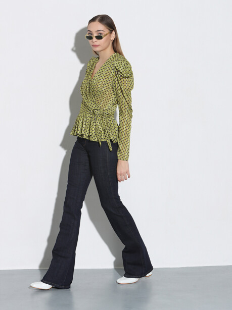 Blouse with side lacing - 3