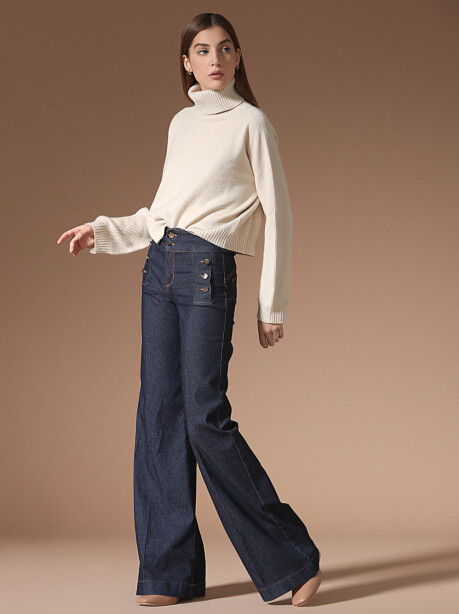 High neck sweater with ribbed sleeves - 3