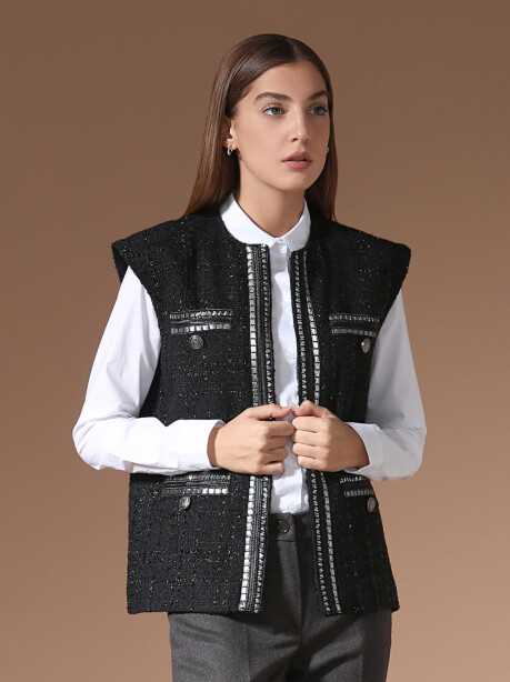 Gilet con applicazioni - 4