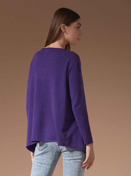 Long sleeve crewneck sweater - 2