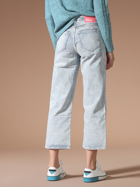 High-waisted straight leg jeans - 5