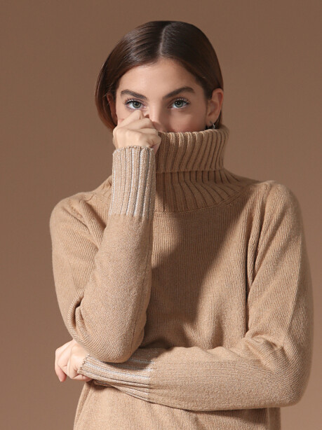 Turtleneck with vanisè bottom - 4