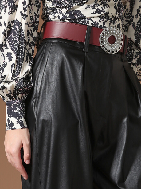 Burgundy leather belt with jewel buckle - 2