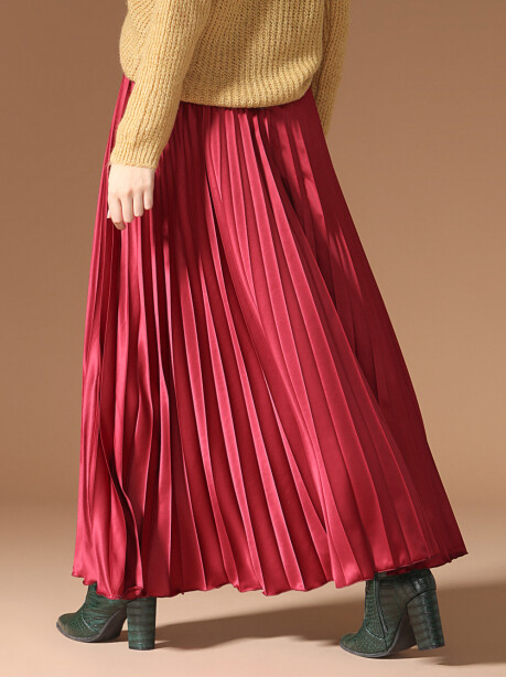 Long pleated skirt - 6