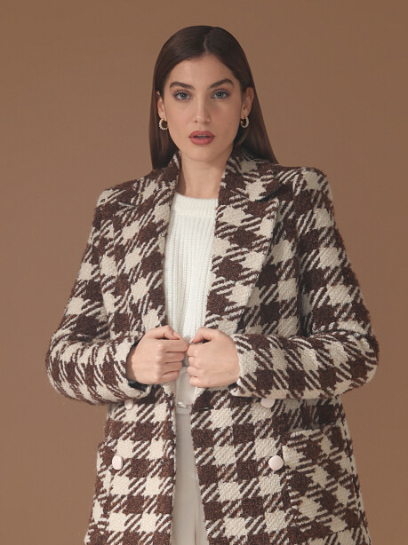 Short checked coat in wool blend - 4