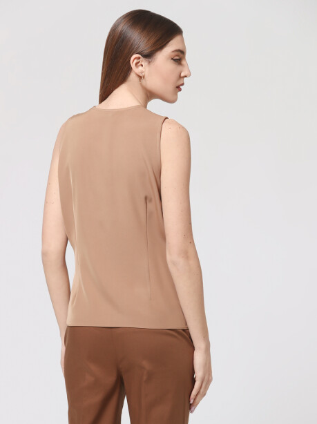 Crossover top in flowing crêpe - 2