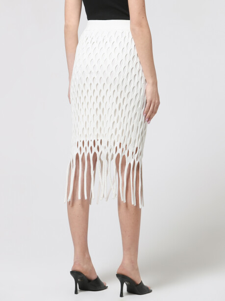 Perforated longuette with fringes - 2