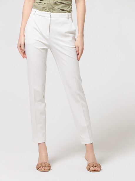 Trousers in scuba fabric stitch - 2