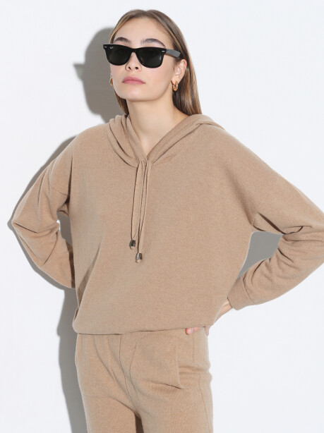 Hooded sweater in wool and cashmere - 6