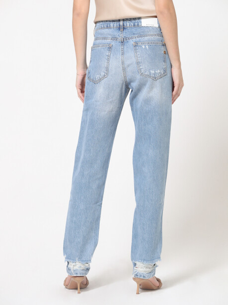 Jeans modello Boyfriend con strappi - 2