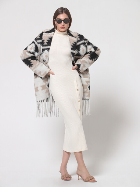 Cappotto con frange fantasia etnica - 3