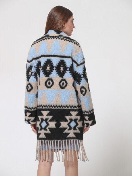 Coat with ethnic patterned fringes - 6