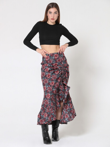 Asymmetrical gypsy skirt with ethnic pattern - 3