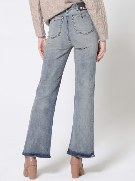 Wide leg jeans with front pockets decoration - 3