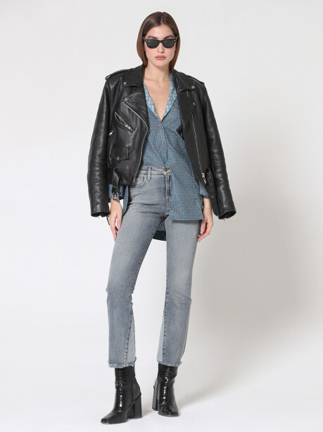 Flare jeans with contrasting side cuts on the bottom - 5