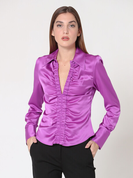 Blouse with gathered neckline - 3