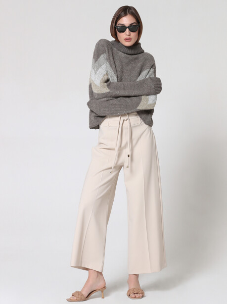 Pantaloni cropped con laccetti in vita - 3