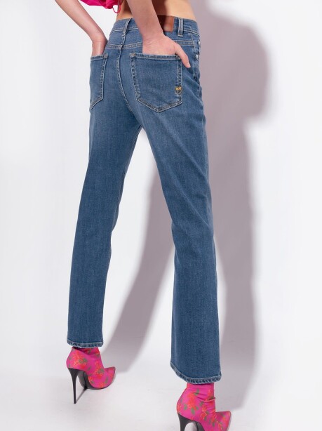 Jeans modello bootcut in denim stretch - 5