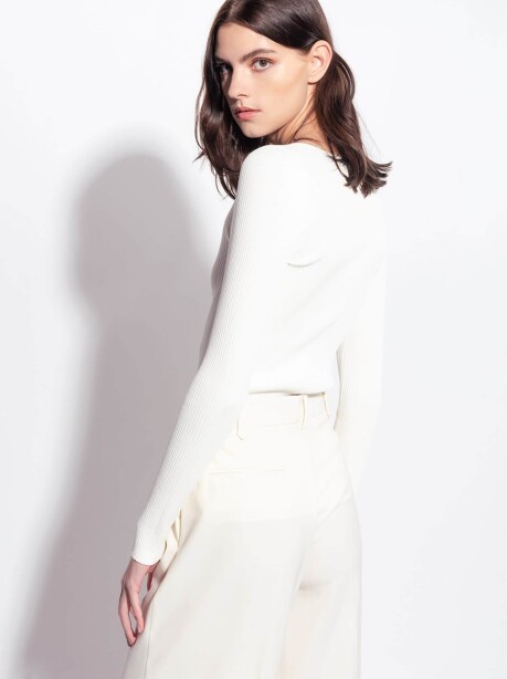 Close-fitting long-sleeved top - 2