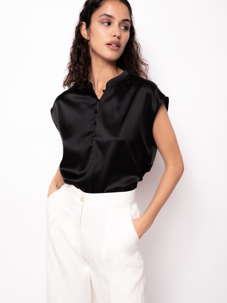 Blusa senza maniche in satin - 3