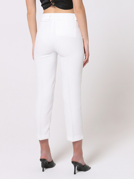 Pantaloni classici con spacchetto - 2