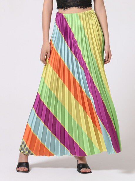 Pleated multicolored patterned maxi skirt - 4