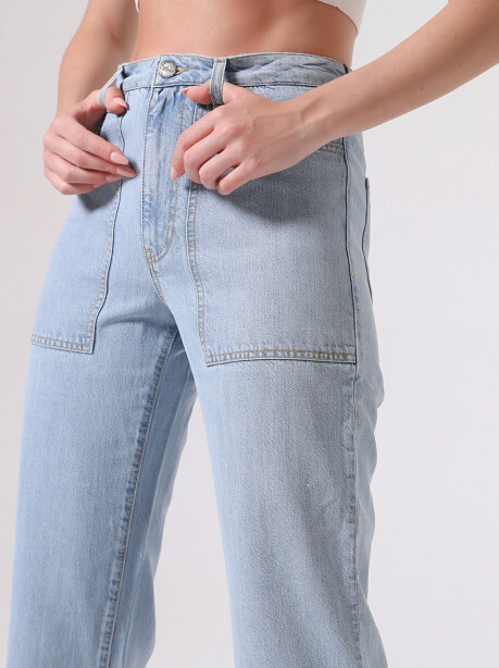 Jeans straight leg con tasconi frontali - 4
