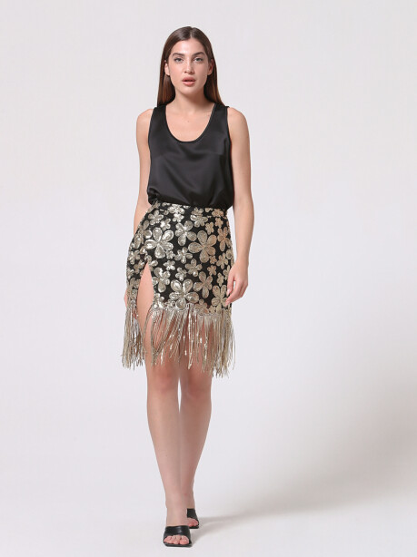 Miniskirt with gold embroidered flowers - 5