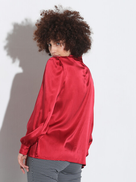 Long-sleeved satin shirt - 2