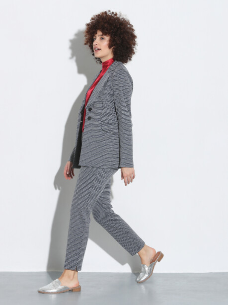 Honeycomb patterned blazer - 3