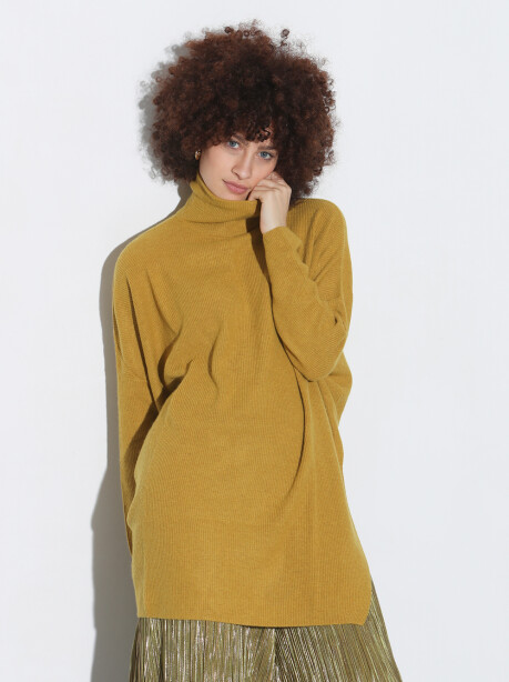 Oversized turtleneck pullover - 4