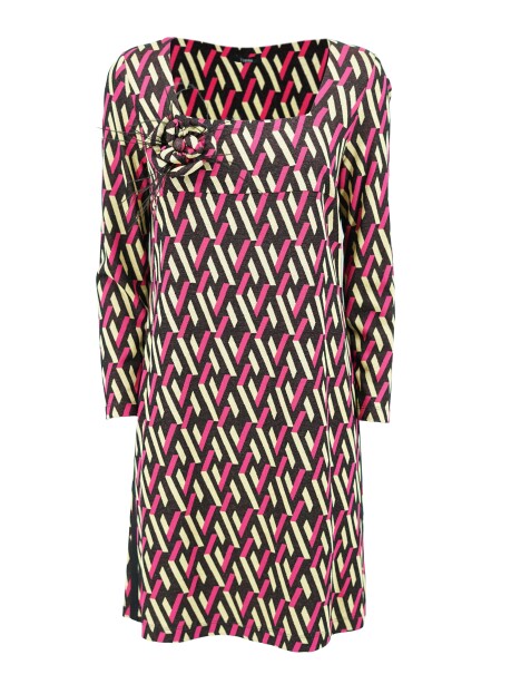 Dress with geometric patterned brooch - 1